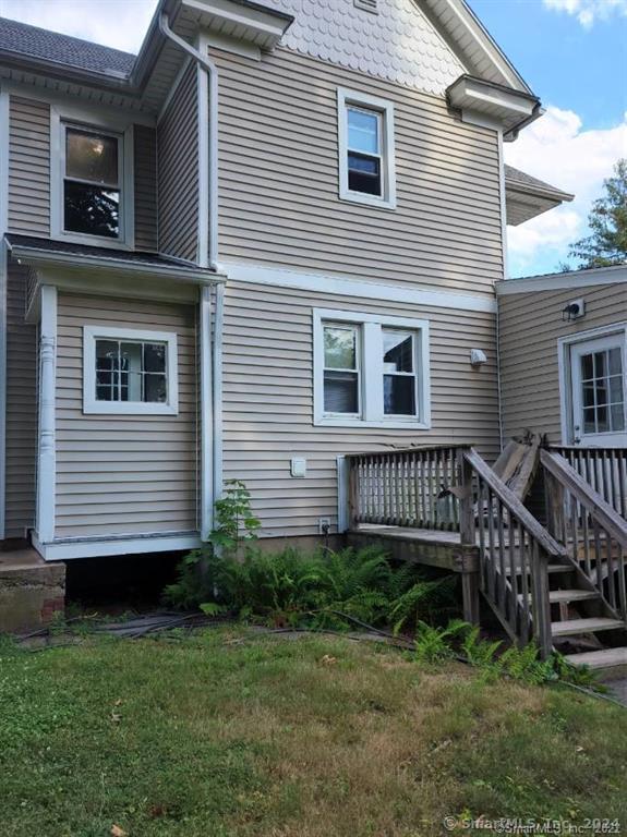 Middletown, Connecticut 06457, United States, 4 Bedrooms Bedrooms, ,2 BathroomsBathrooms,Residential,Active,158268