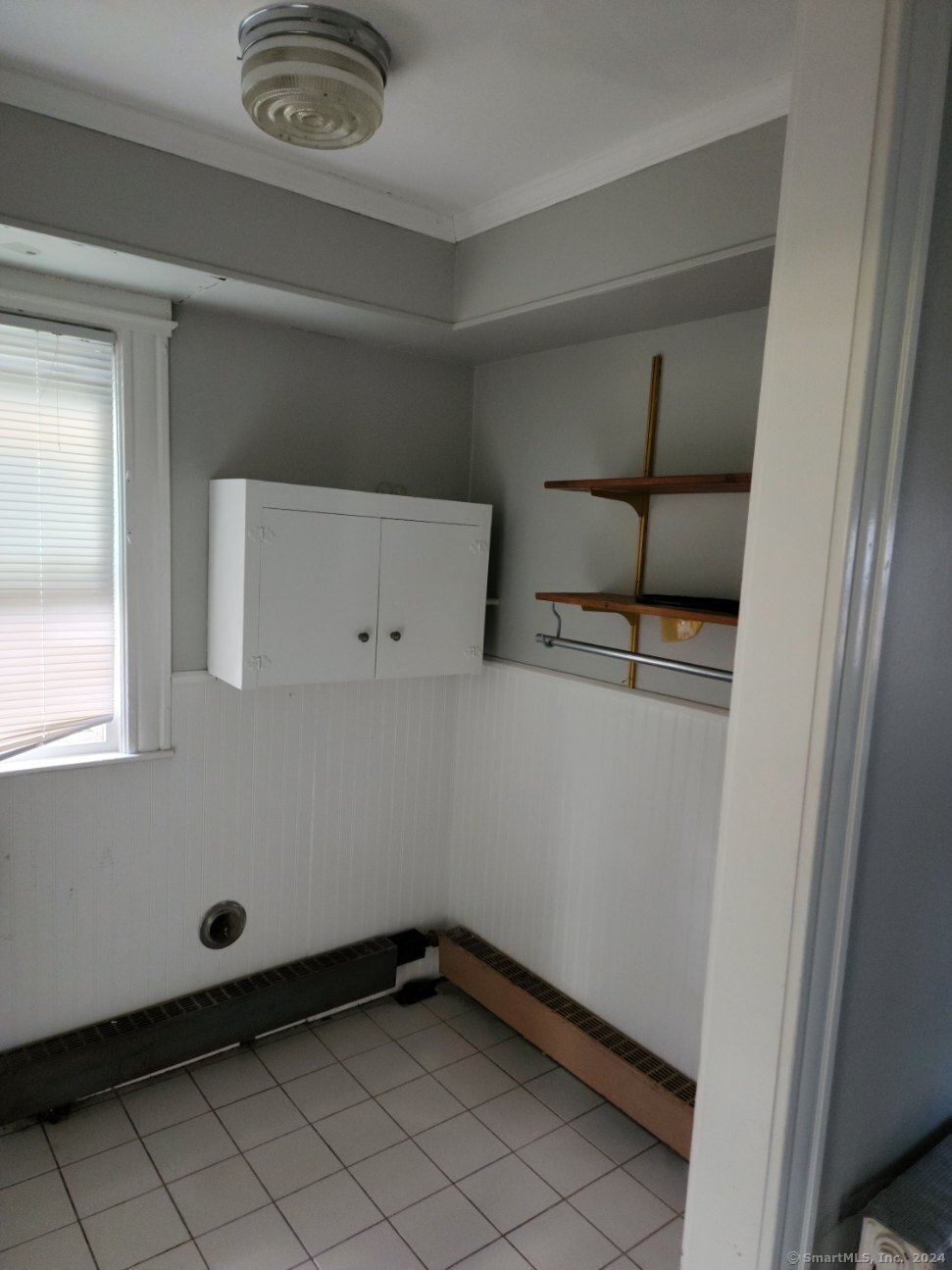 Middletown, Connecticut 06457, United States, 4 Bedrooms Bedrooms, ,2 BathroomsBathrooms,Residential,Active,158268