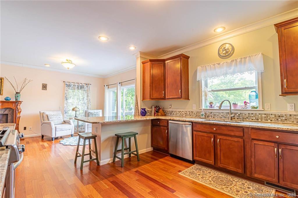 896 Boston Post Road, Westbrook, Connecticut image 4