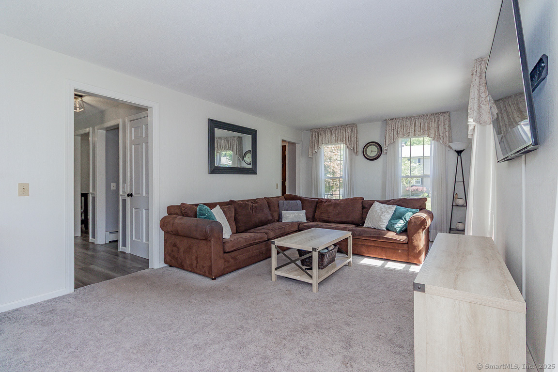59 Valley Drive, Berlin, Connecticut image 19