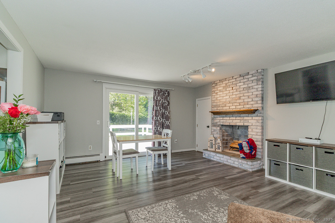 59 Valley Drive, Berlin, Connecticut image 4