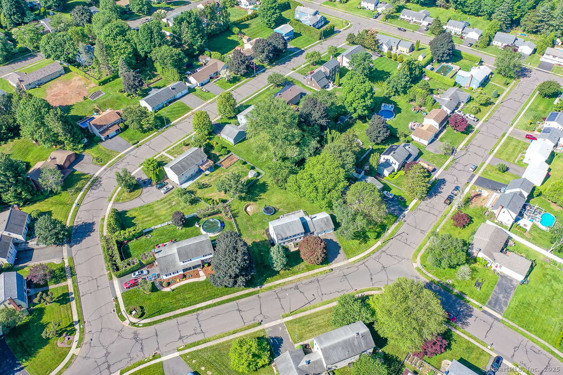 59 Valley Drive, Berlin, Connecticut image 36