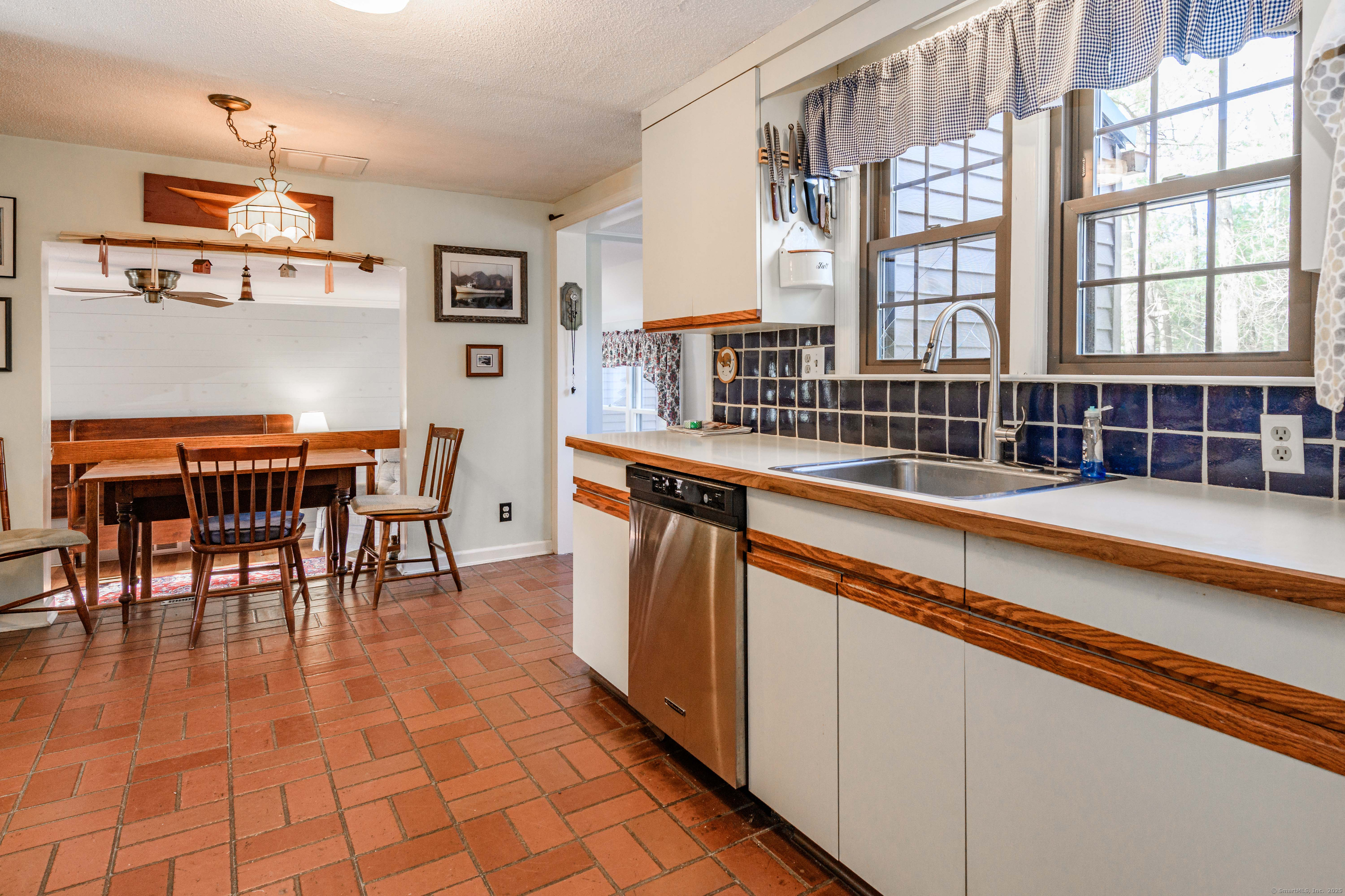 49 Sylvan Street, Avon, Connecticut image 20