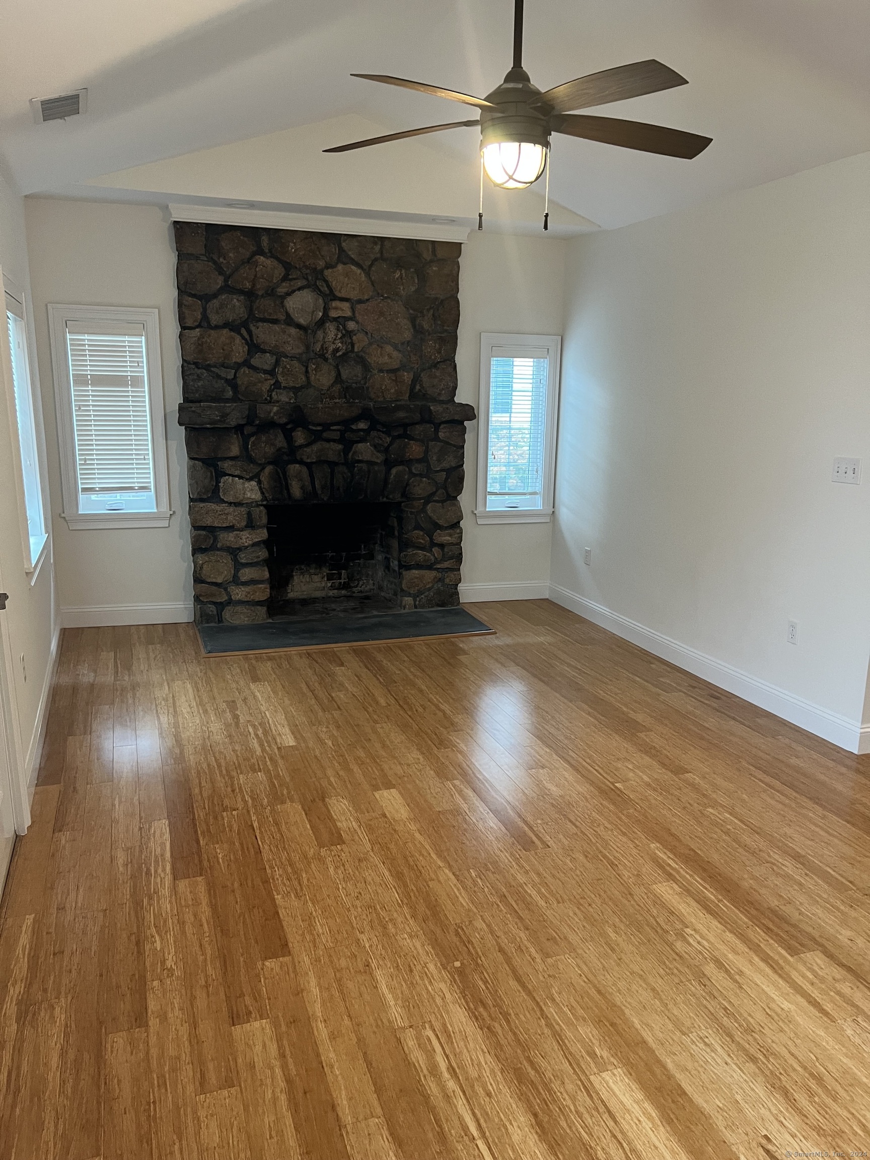 170 Shore Road