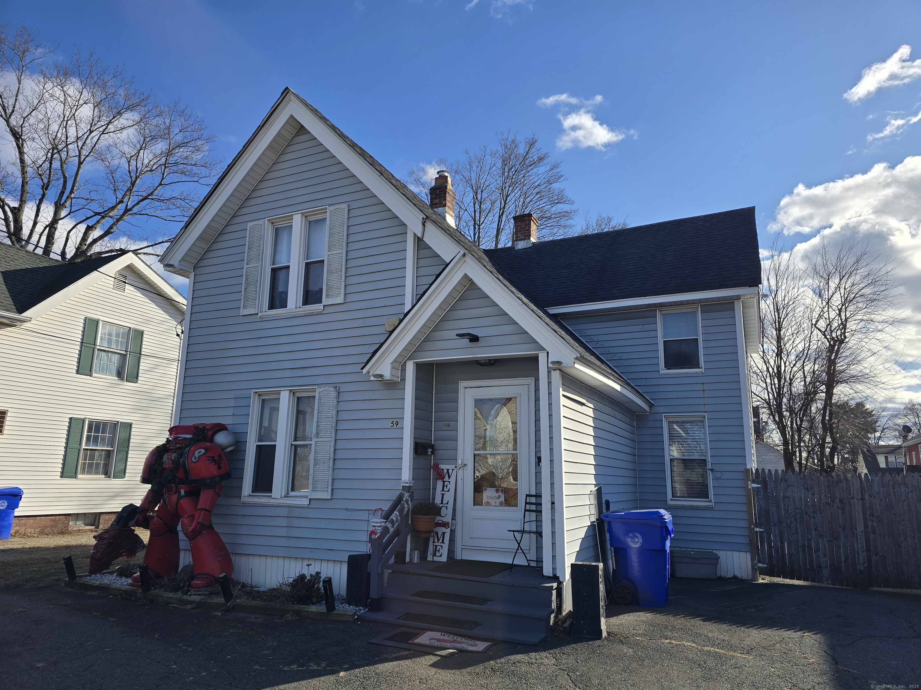 Tolland Street, East Hartford, Connecticut - 3 Bedrooms  
1 Bathrooms  
6 Rooms - 