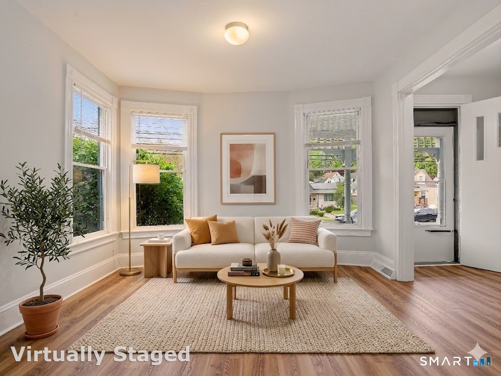 156 Hawthorne Avenue