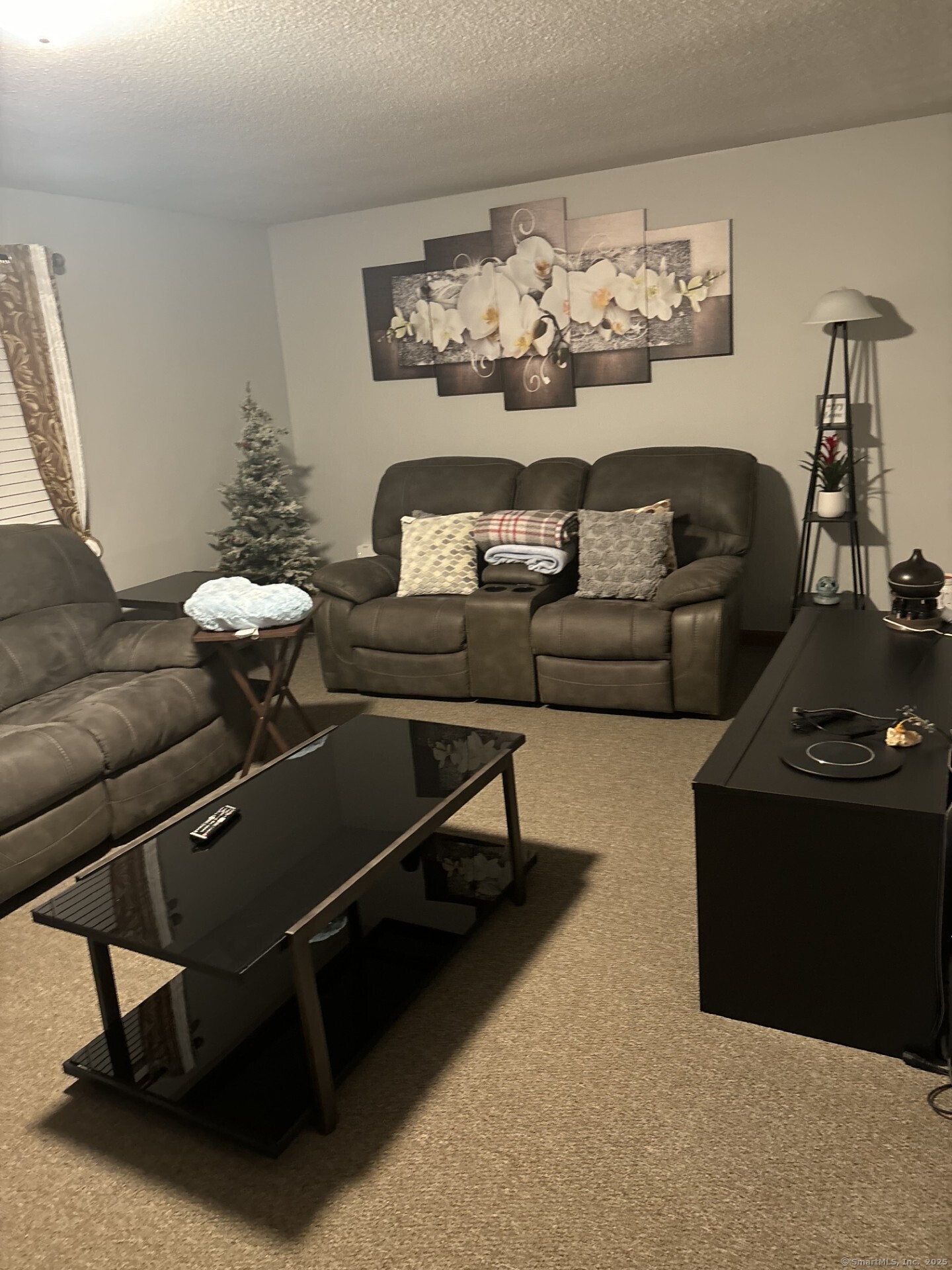 New Britain, Connecticut 06051, United States, 6 Bedrooms Bedrooms, ,2 BathroomsBathrooms,Residential,Active,9096