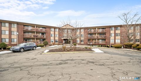 Tiny photo for 1114 Cromwell Hills Drive #1114, Cromwell, CT 06416 (MLS # 24148267)
