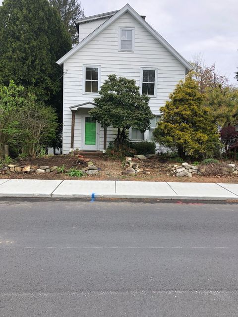 MLS: 24092733