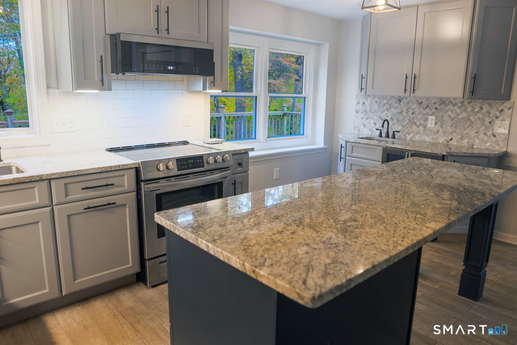 14 Cinnamon Ridge