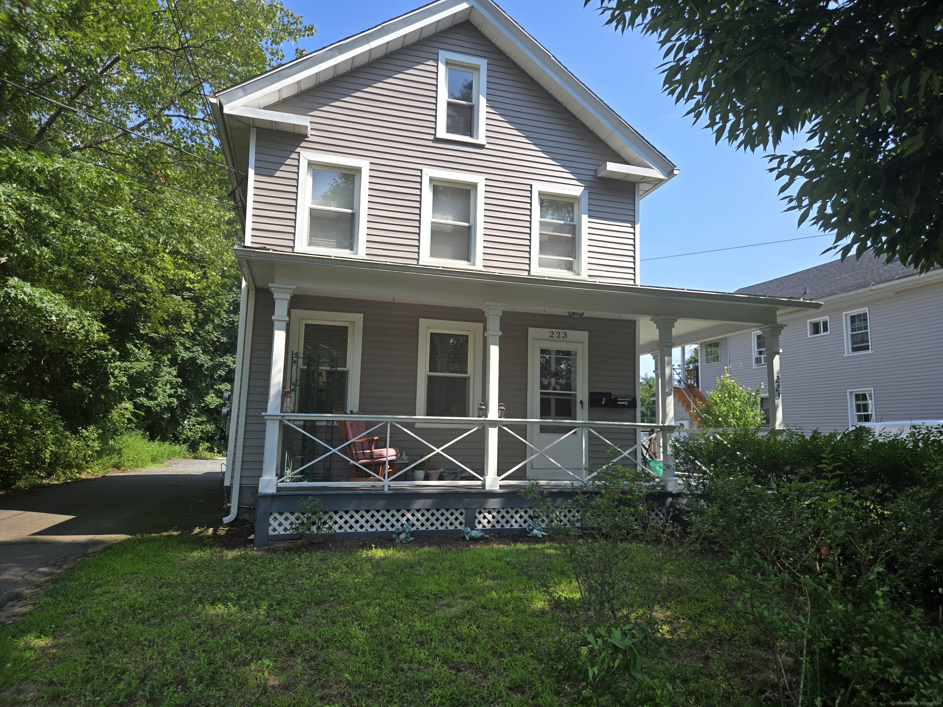 Rental Property at 223 Washington Street, Wallingford, Connecticut - Bedrooms: 2 
Bathrooms: 1 
Rooms: 5  - $1,900 MO.