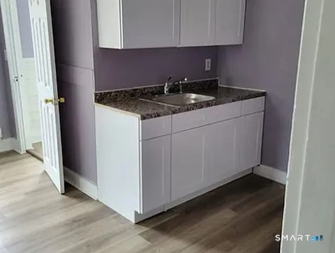 Tiny photo for 136 Windsor Avenue #2E, Meriden, CT 06451 (MLS # 24155339)