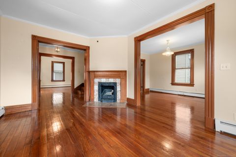 Tiny photo for 175 Lincoln Street, Middletown, CT 06457 (MLS # 24143114)