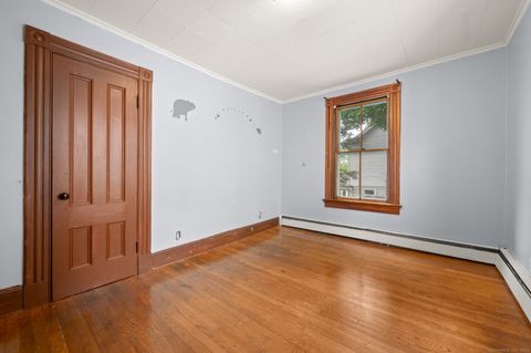 Tiny photo for 175 Lincoln Street, Middletown, CT 06457 (MLS # 24143114)