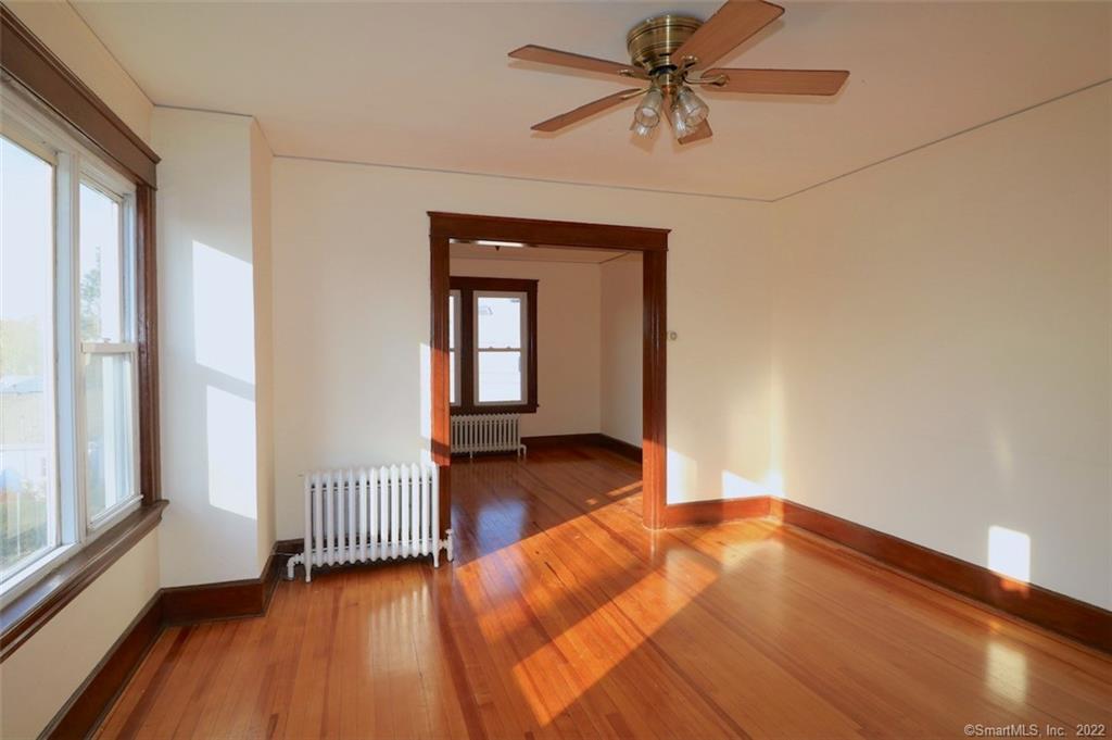 Stamford, Connecticut 06905, United States, 2 Bedrooms Bedrooms, ,1 BathroomBathrooms,Residential,Active,92312