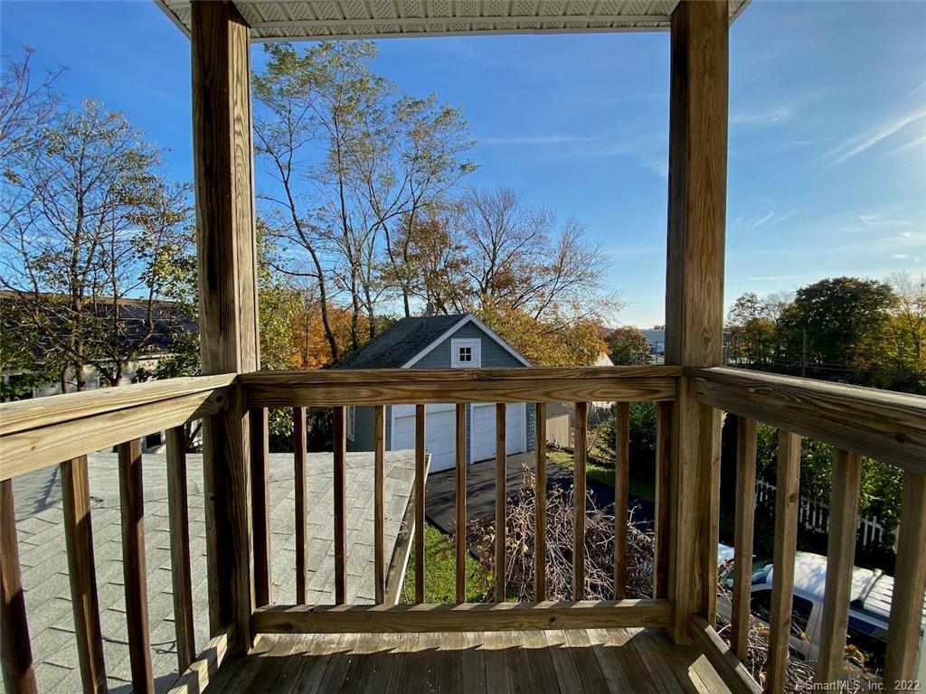 Stamford, Connecticut 06905, United States, 2 Bedrooms Bedrooms, ,1 BathroomBathrooms,Residential,Active,92312