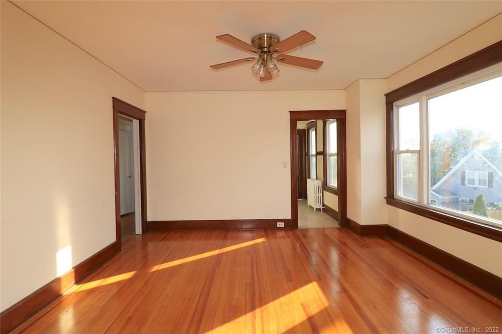 Stamford, Connecticut 06905, United States, 2 Bedrooms Bedrooms, ,1 BathroomBathrooms,Residential,Active,92312