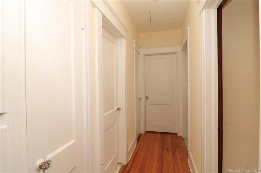 Stamford, Connecticut 06905, United States, 2 Bedrooms Bedrooms, ,1 BathroomBathrooms,Residential,Active,92312