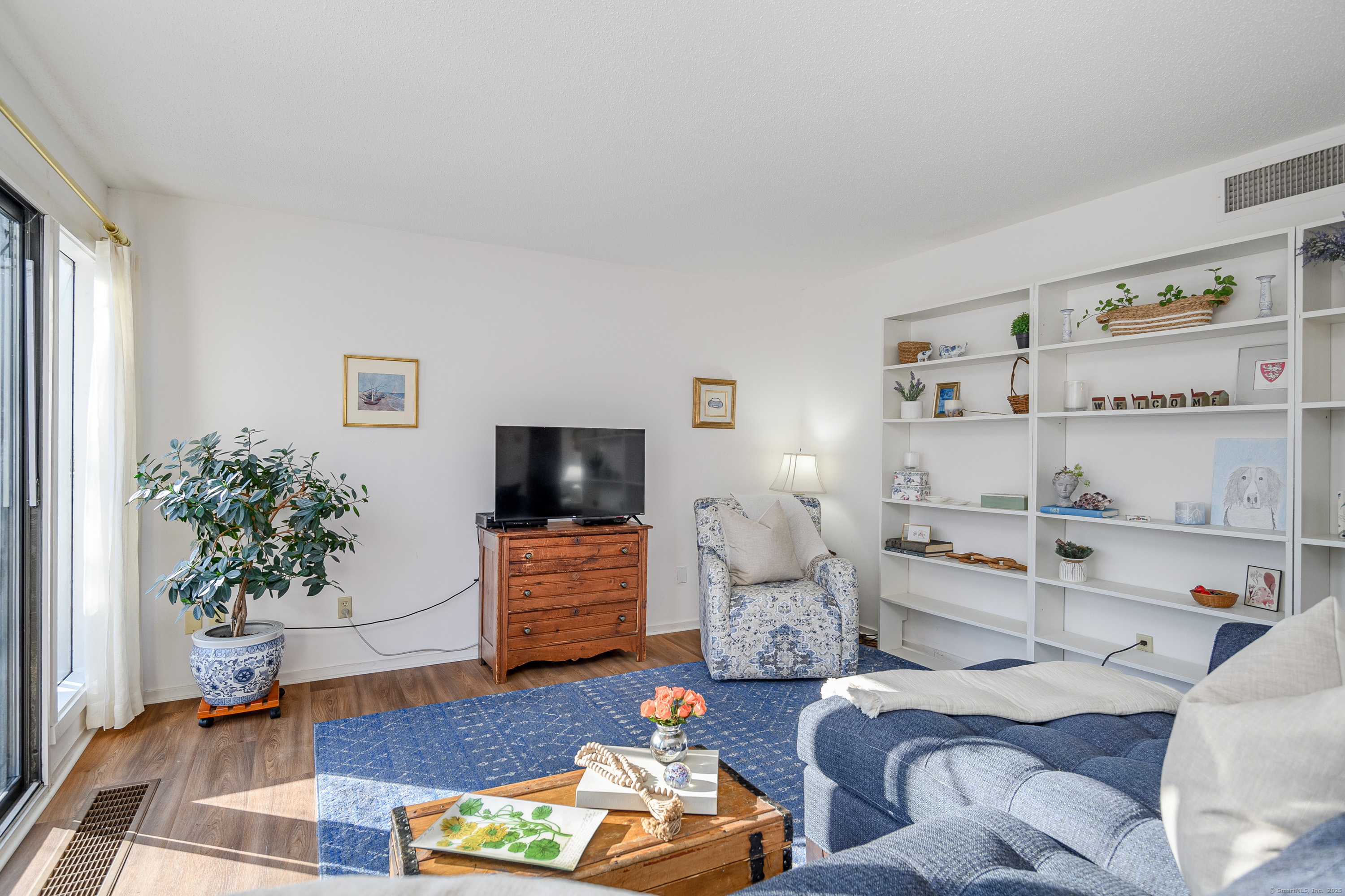725 Heritage Village #D, Southbury, Connecticut image 8