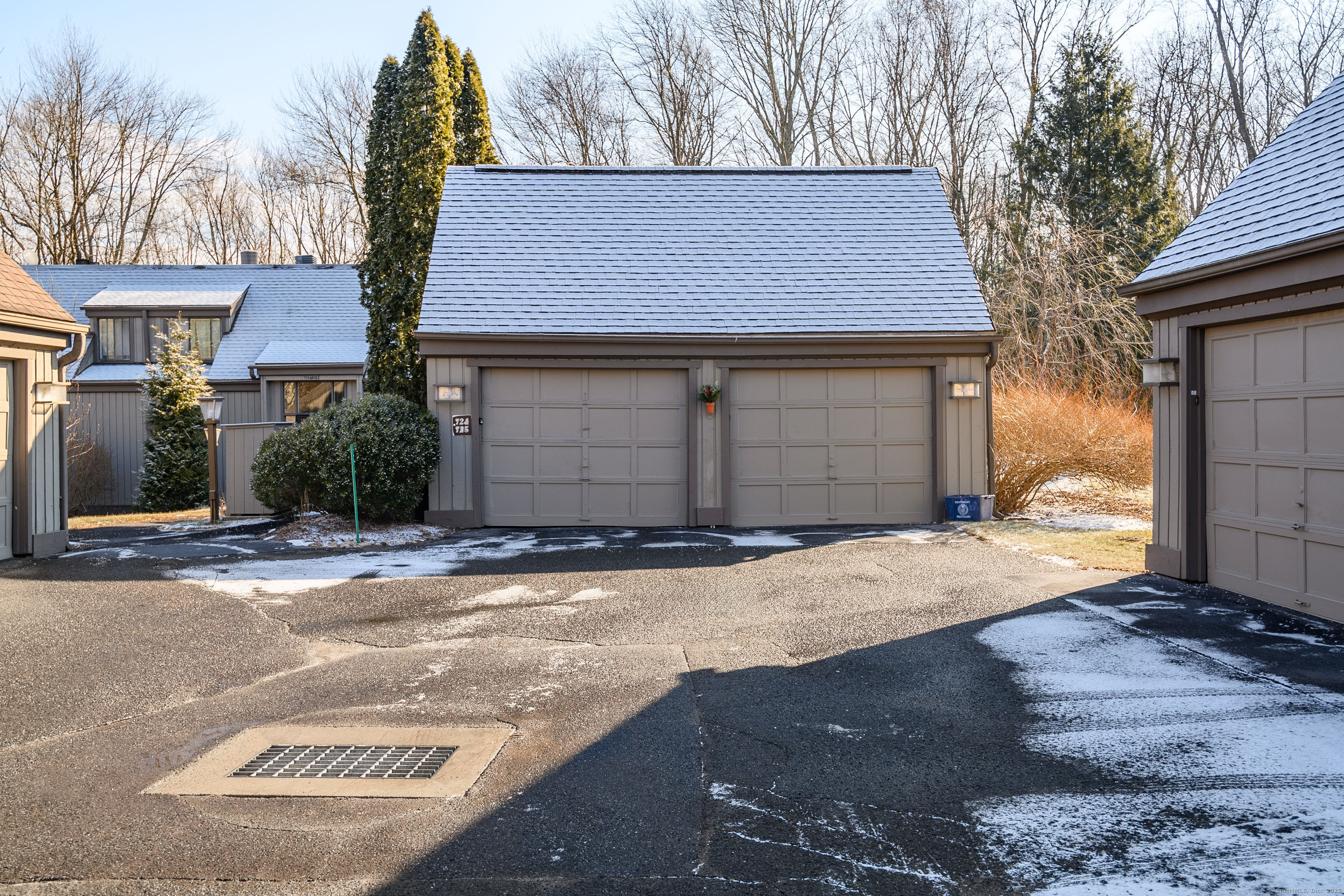 725 Heritage Village #D, Southbury, Connecticut image 25