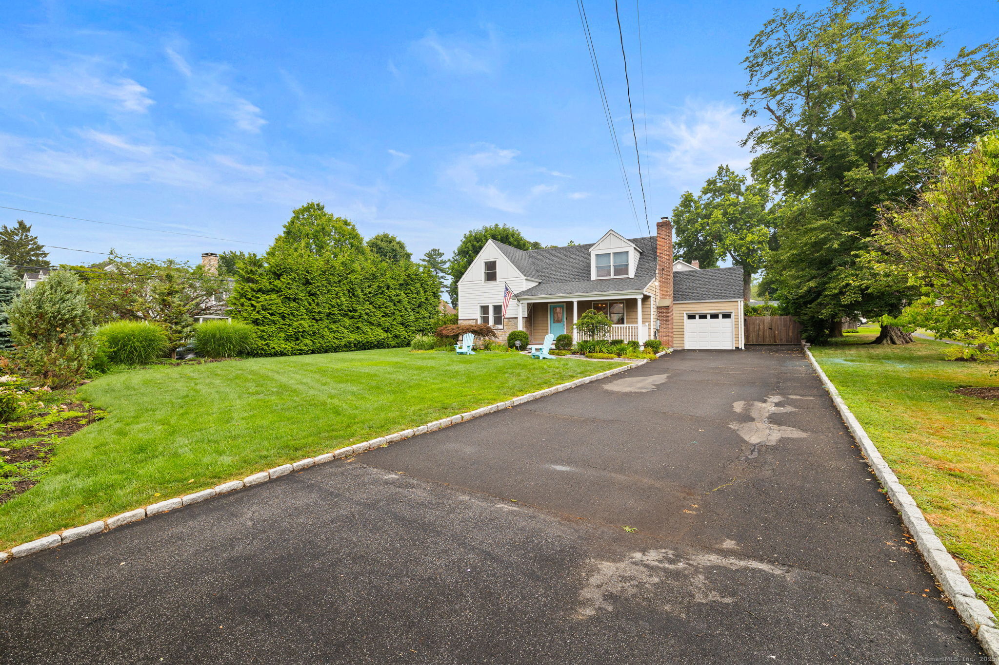 300 Soundview Avenue