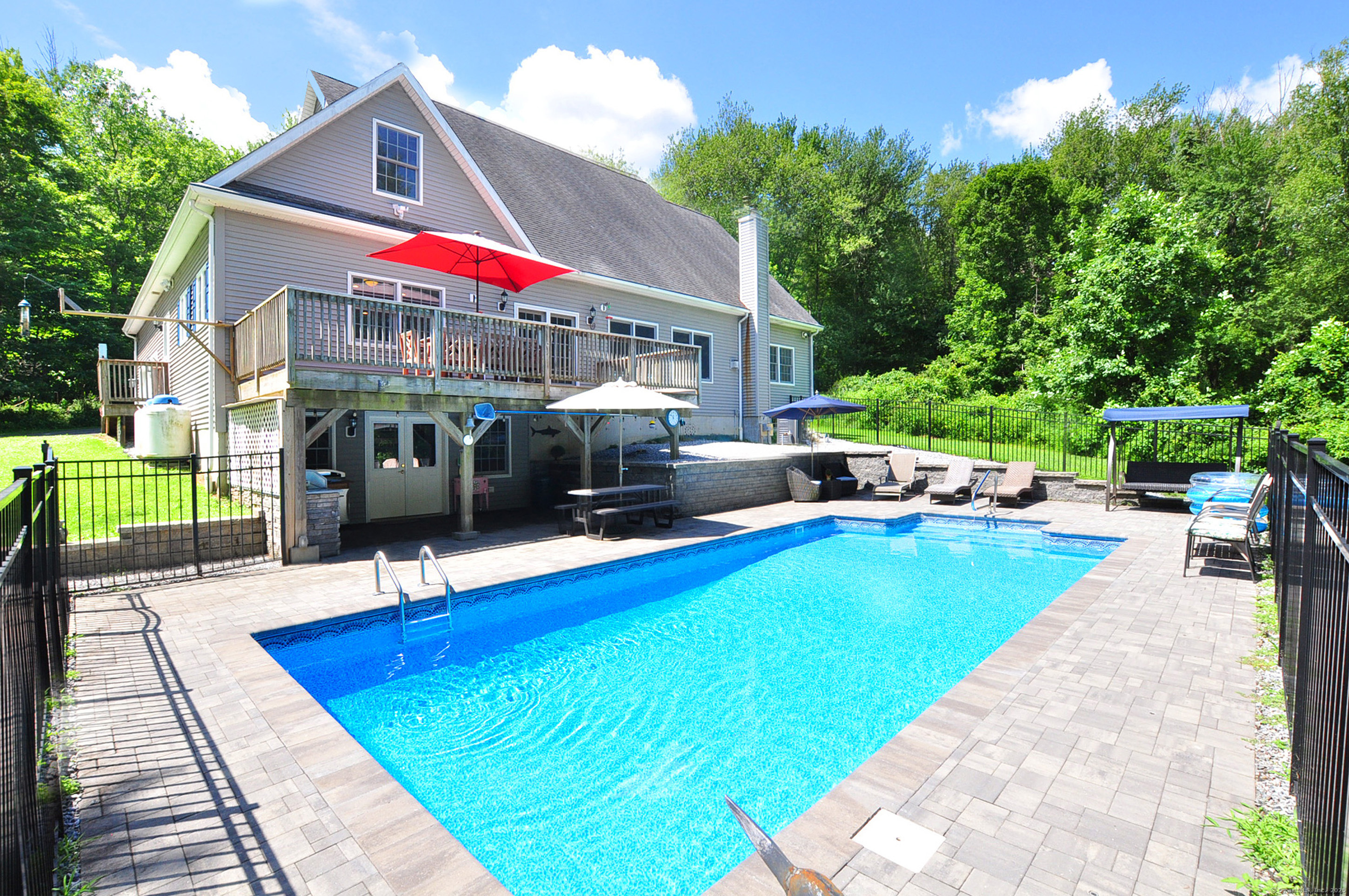 364 Hoop Pole Hill Road