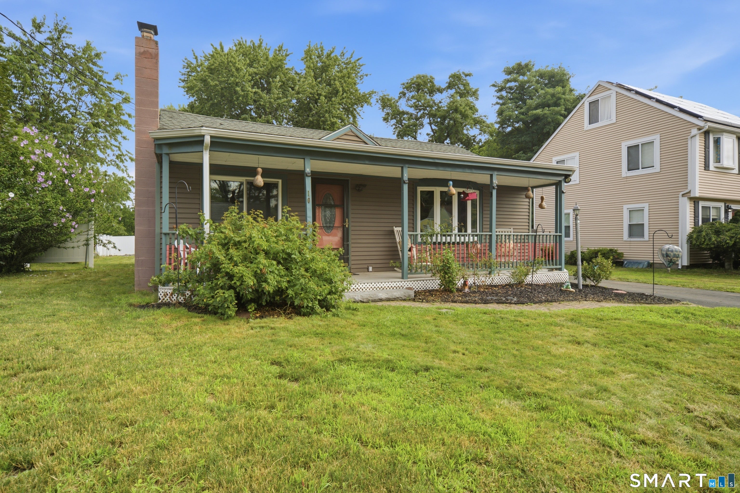 10 Elaine Drive