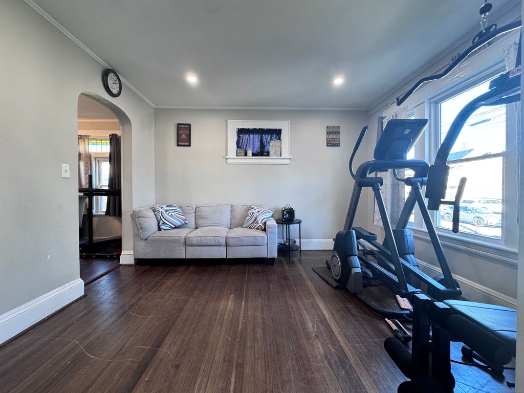 Photo of 71 Oakland Street, Stratford, CT 06615 (MLS # 24143053)