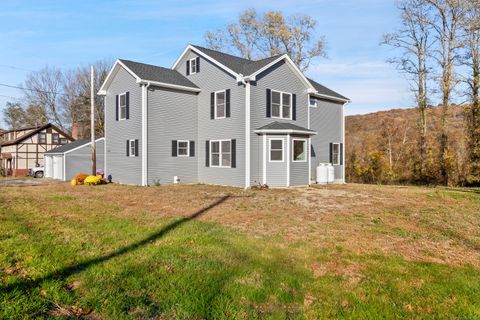 A home in New Milford