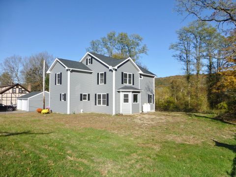 A home in New Milford