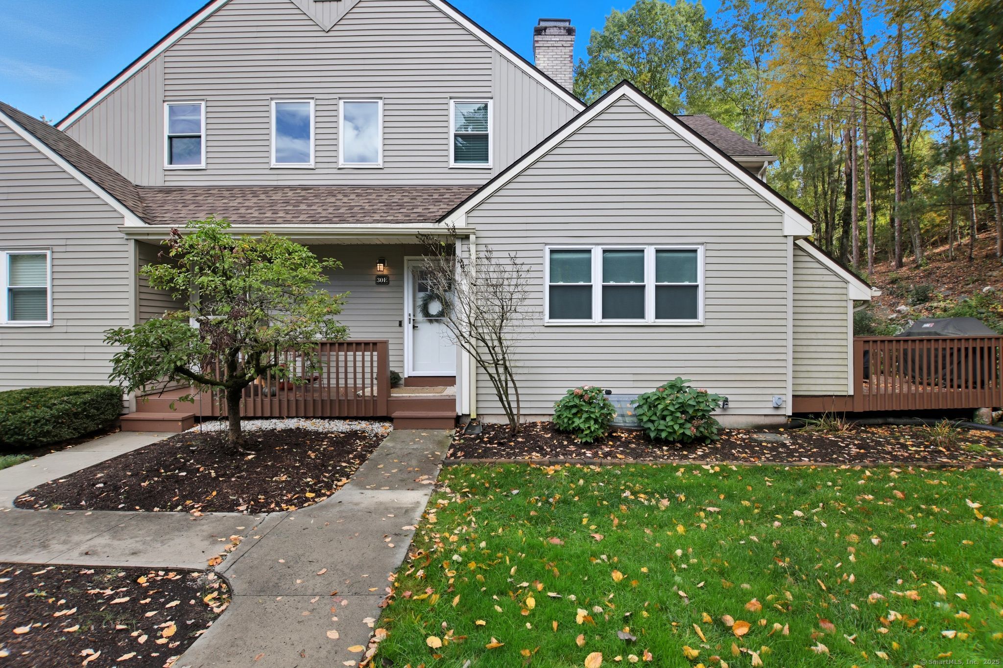 30 Folkstone Road APT E