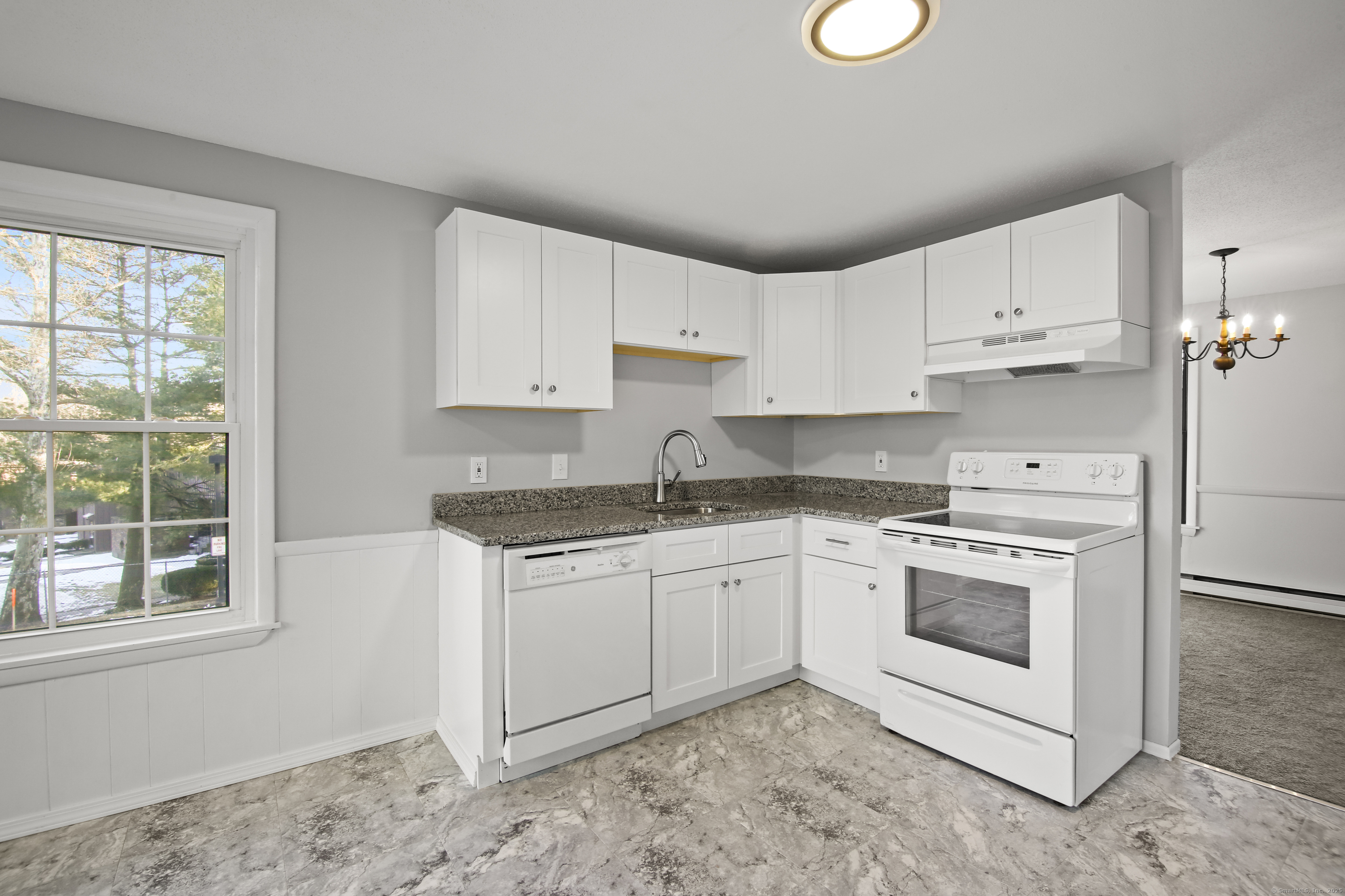 14 Horizon Hill Road #14, Newington, Connecticut image 11