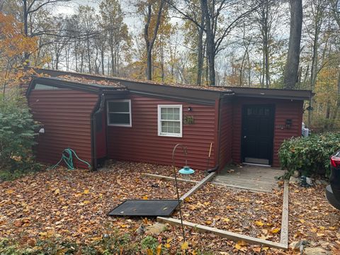 30 Island Beach Road Lebanon CT 06249