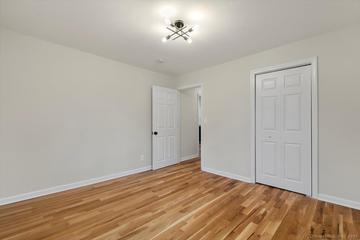 7 Center Road, Waterford, Connecticut image 13