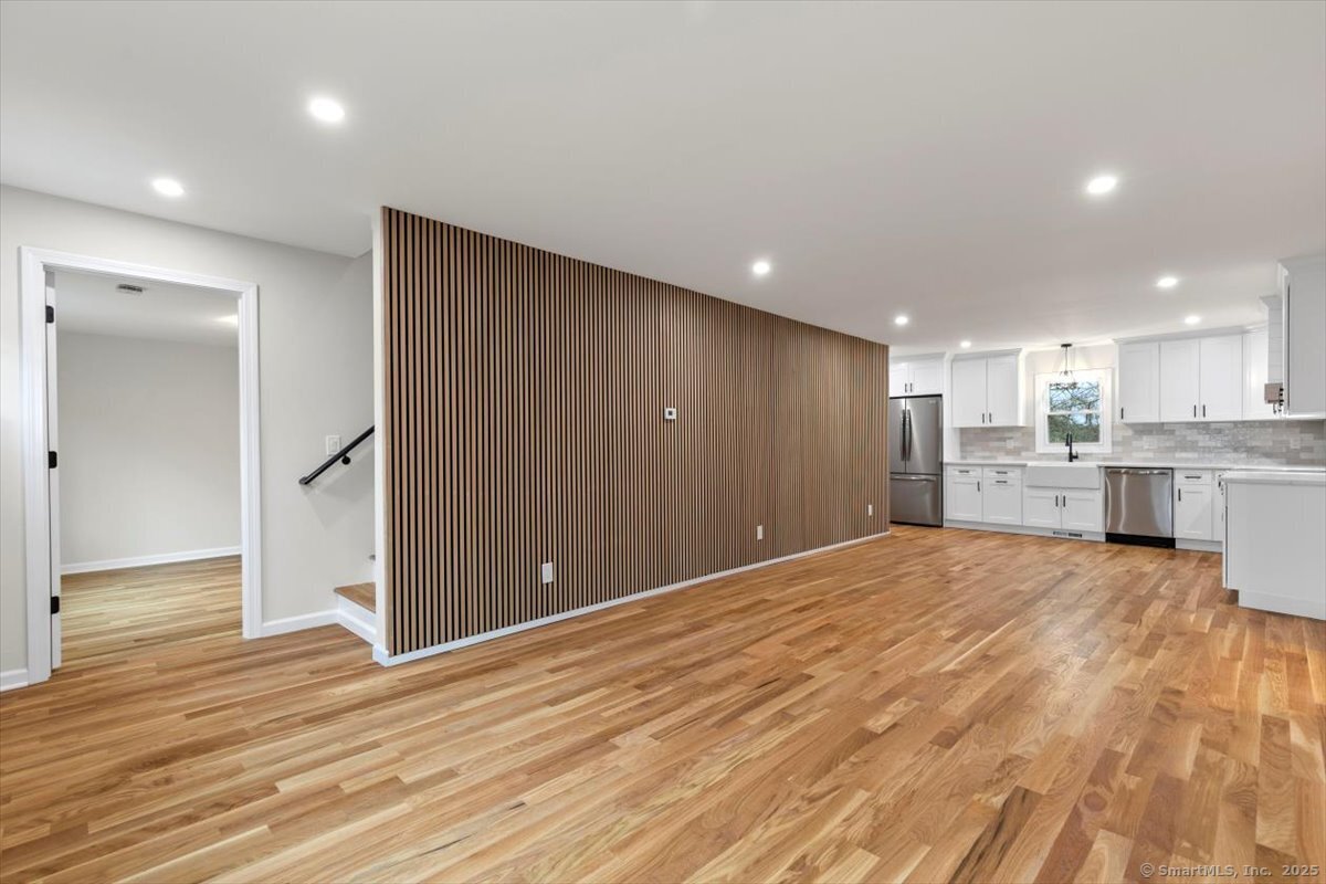 7 Center Road, Waterford, Connecticut image 4