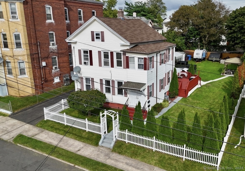 Rental Property at 59 Smith Street, New Britain, Connecticut - Bedrooms: 3 
Bathrooms: 2 
Rooms: 9  - $1,750 MO.