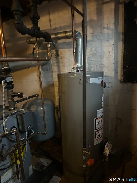 Tiny photo for 70 Judwin Avenue, New Haven, CT 06515 (MLS # 24160874)