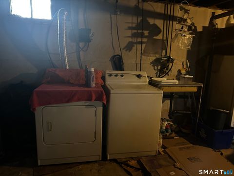 Tiny photo for 70 Judwin Avenue, New Haven, CT 06515 (MLS # 24160874)