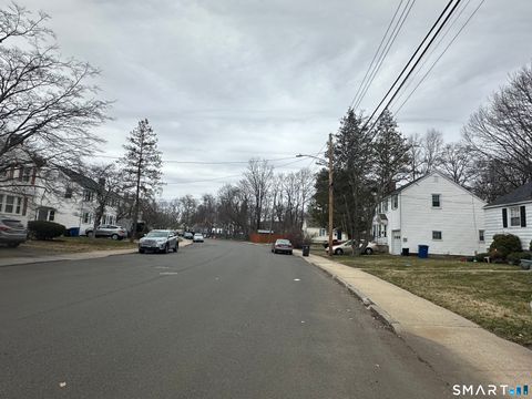 Tiny photo for 70 Judwin Avenue, New Haven, CT 06515 (MLS # 24160874)