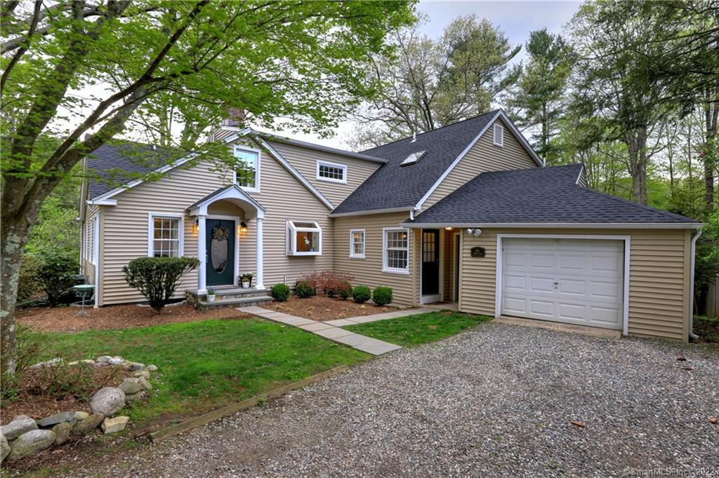 Photo 1 of 46 Sunset Pass, Wilton, Connecticut, $630,000, Web #: 170077831