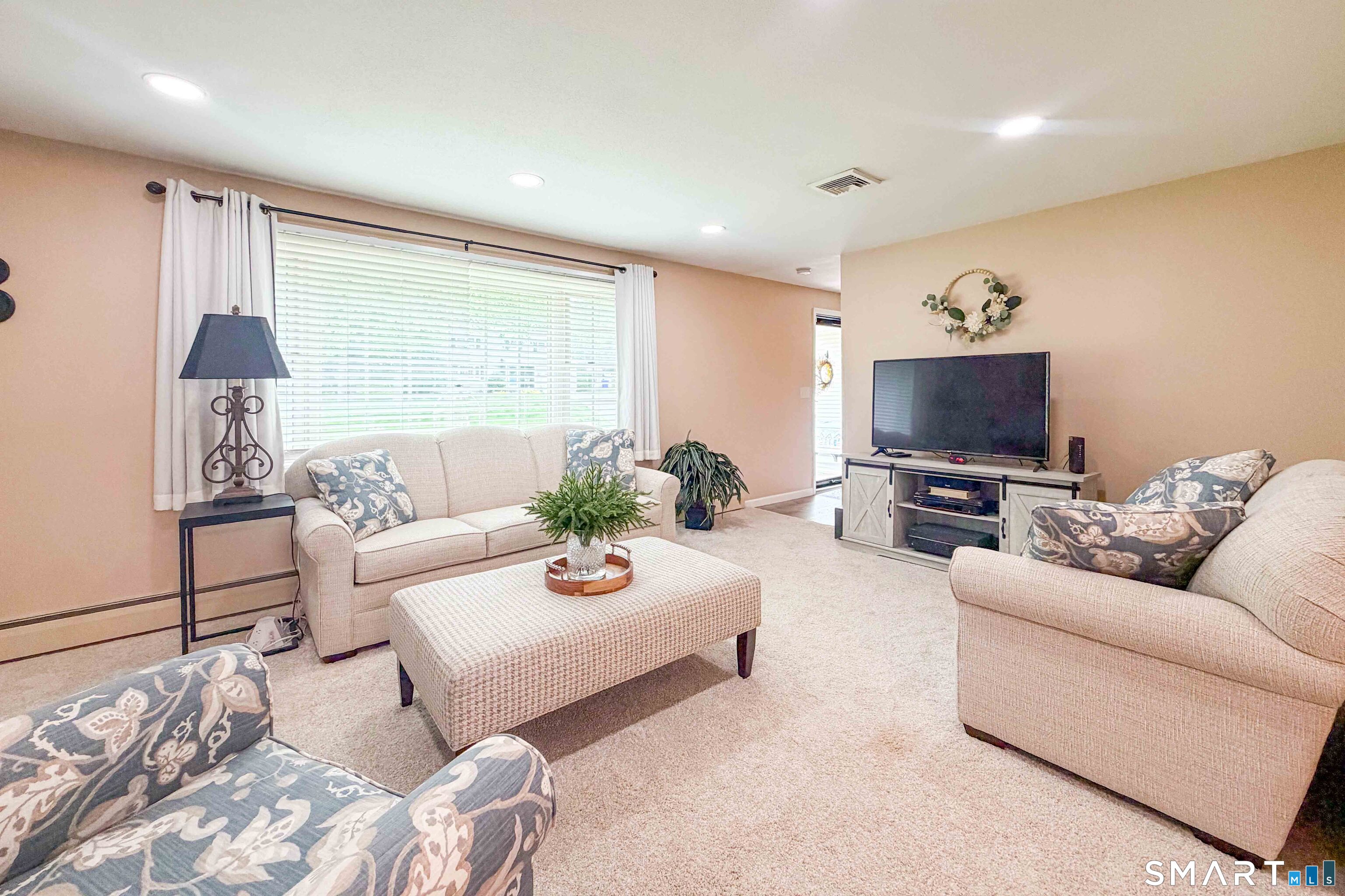 141 Sandy Lane