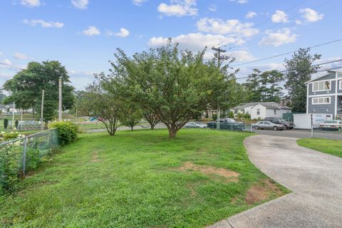 Tiny photo for 10 Cold Spring Street, East Haven, CT 06512 (MLS # 24157150)