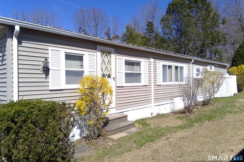 21 Hillpond Drive Mansfield CT 06268