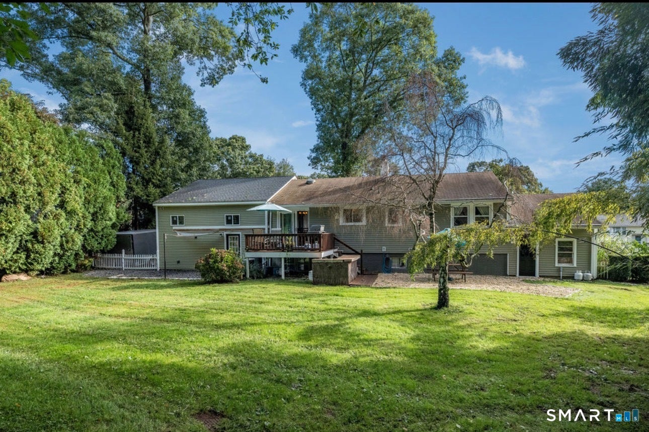 15 Carriage Drive
