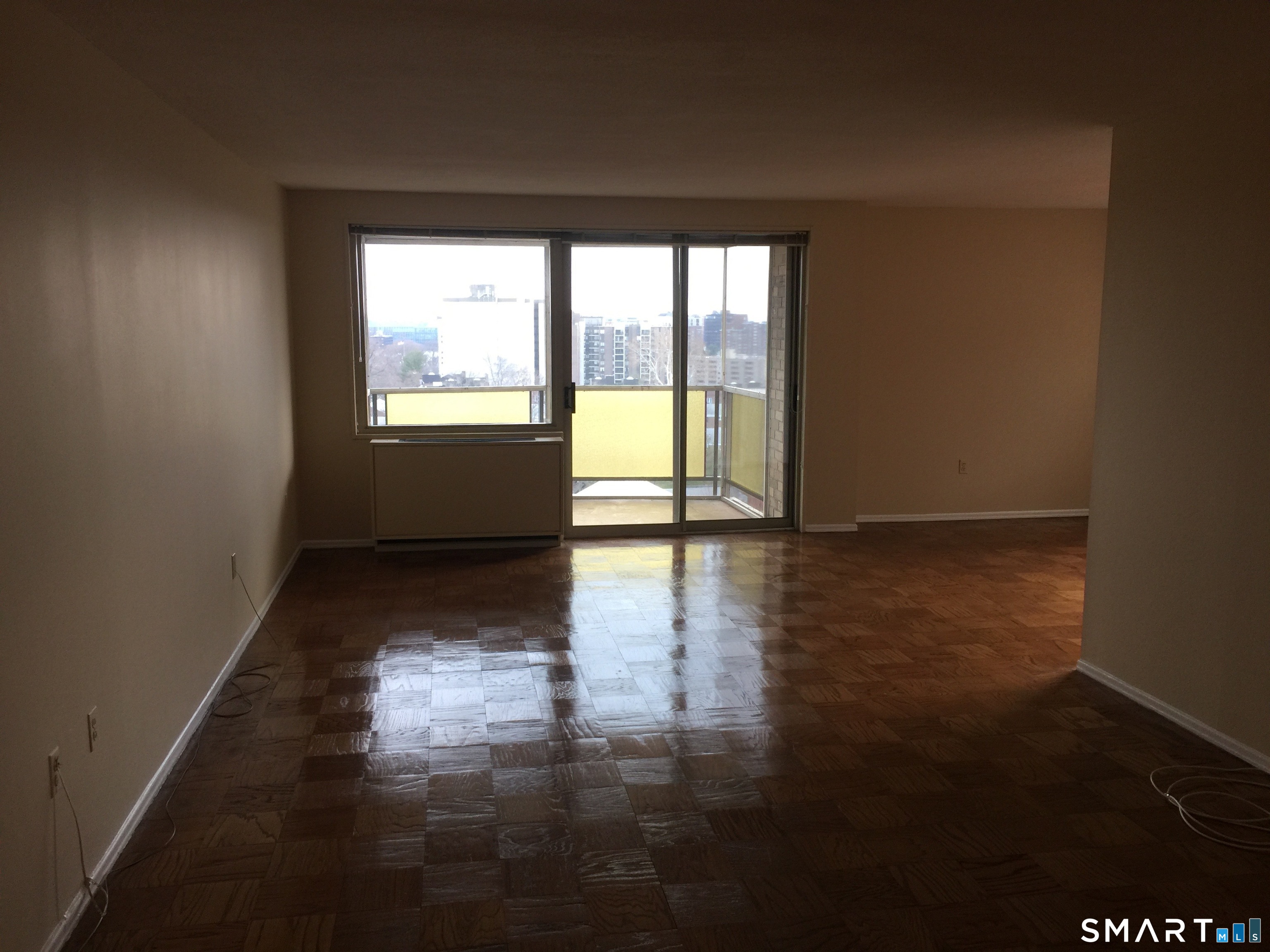 1 Strawberry Hill Court 8A