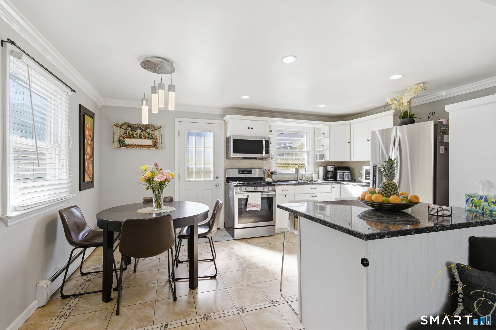 1 Phillips Street APT 4