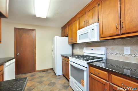 Tiny photo for 83 Oak Forest Drive #8-3, Manchester, CT 06040 (MLS # 24146812)