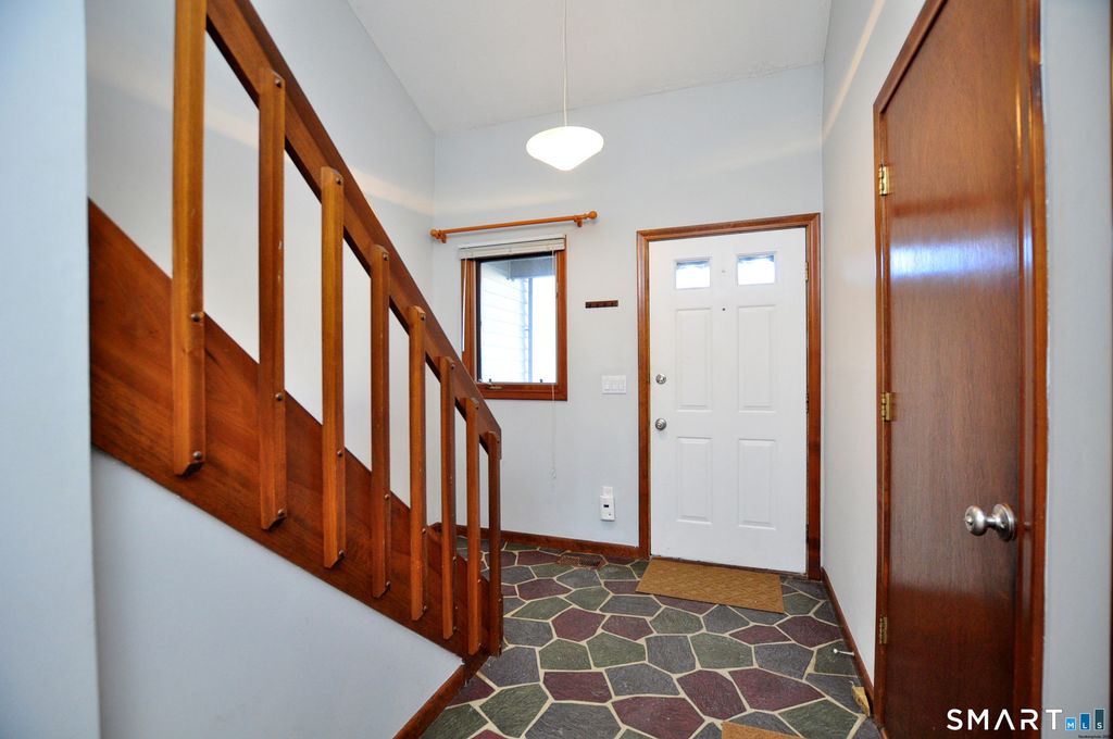 Photo of 83 Oak Forest Drive #8-3, Manchester, CT 06040 (MLS # 24146812)