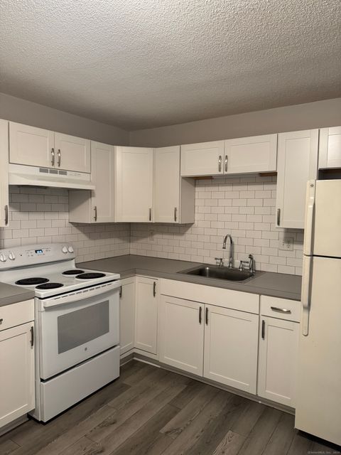 Tiny photo for 85 Old Town Road #34, Vernon, CT 06066 (MLS # 24131906)