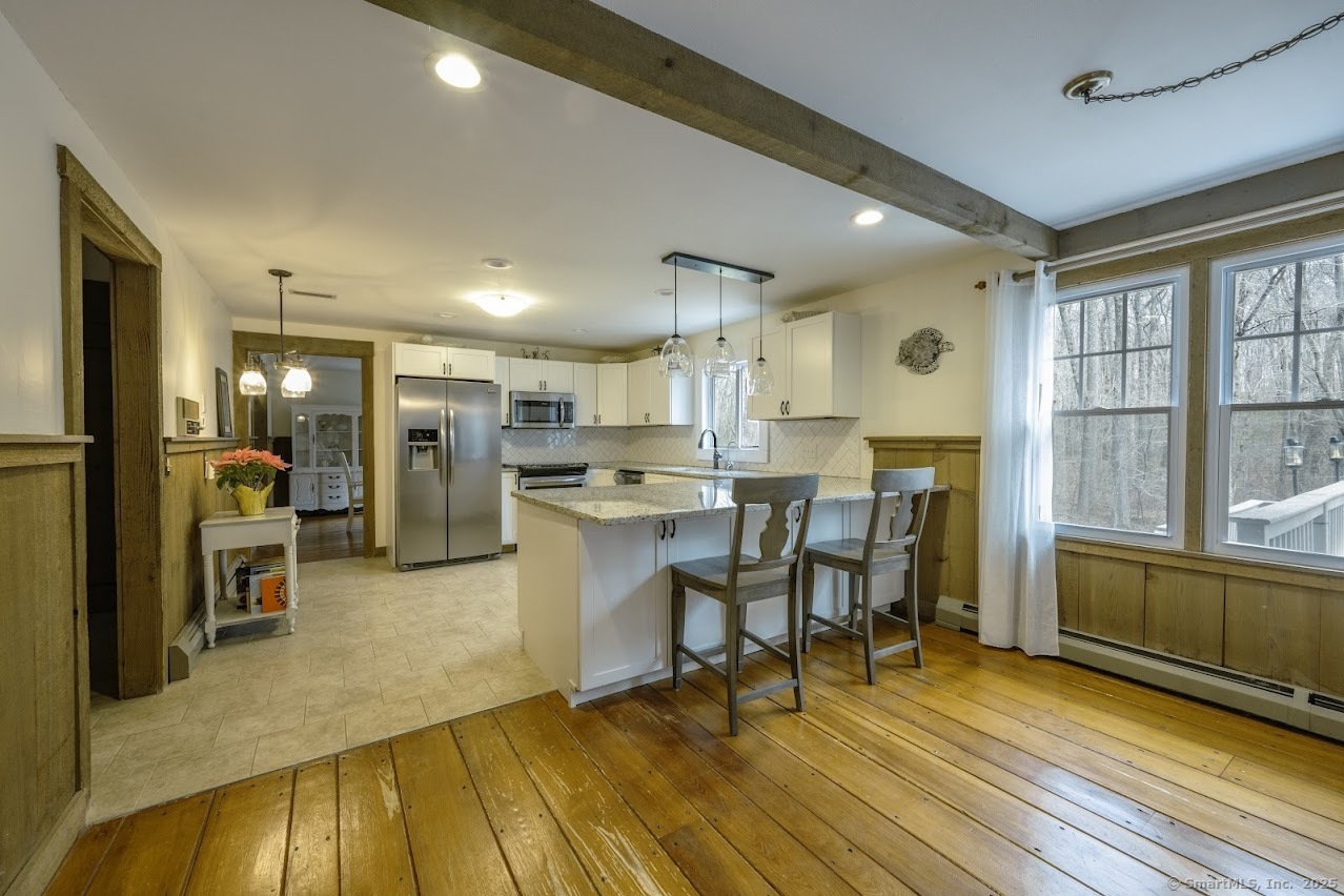 127 Skunk Misery Road, Haddam, Connecticut image 6